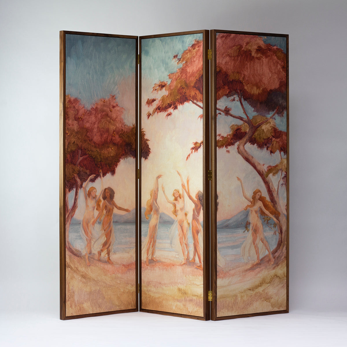 Floating Screen 'Under The Apple Tree'